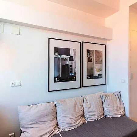 Classic, Modern Comfort In The Center Of Lissabon