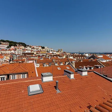 Apartament Classic, Modern Comfort In The Center Of